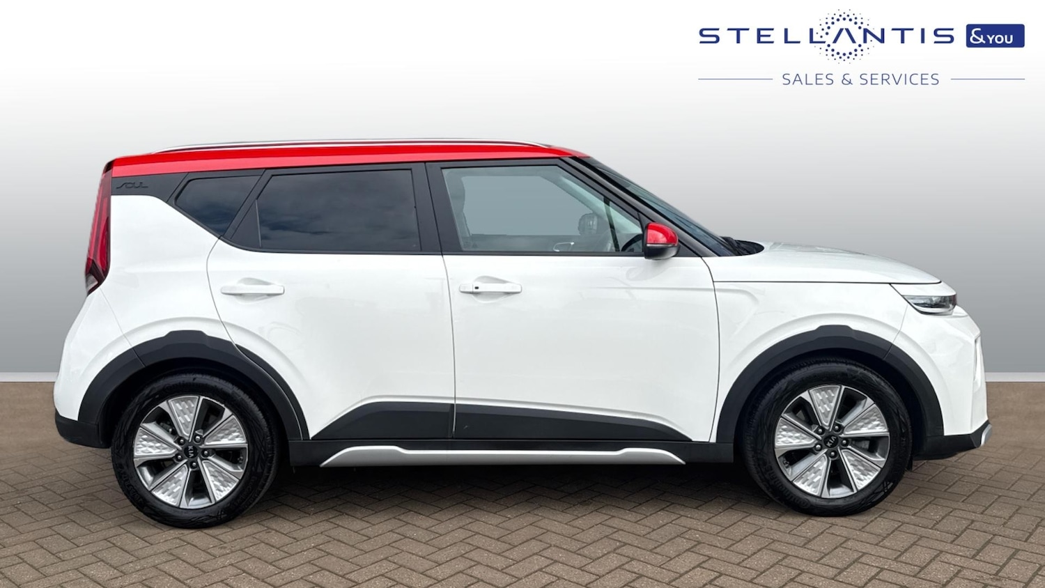 Used Kia Soul 2020 for sale - 77884367: Photo 2