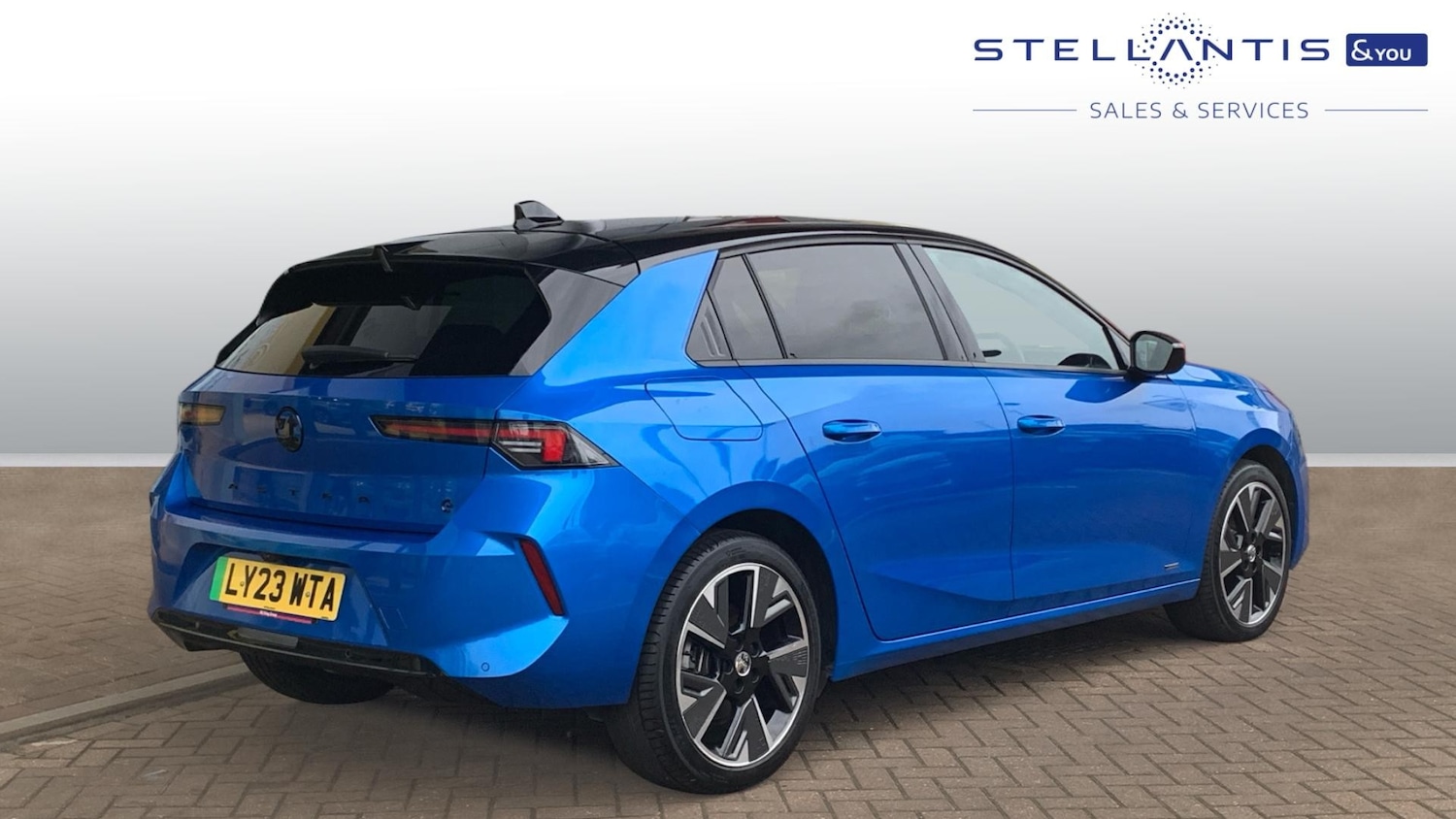 Used Vauxhall Astra 2023 for sale - 76977321: Photo 3