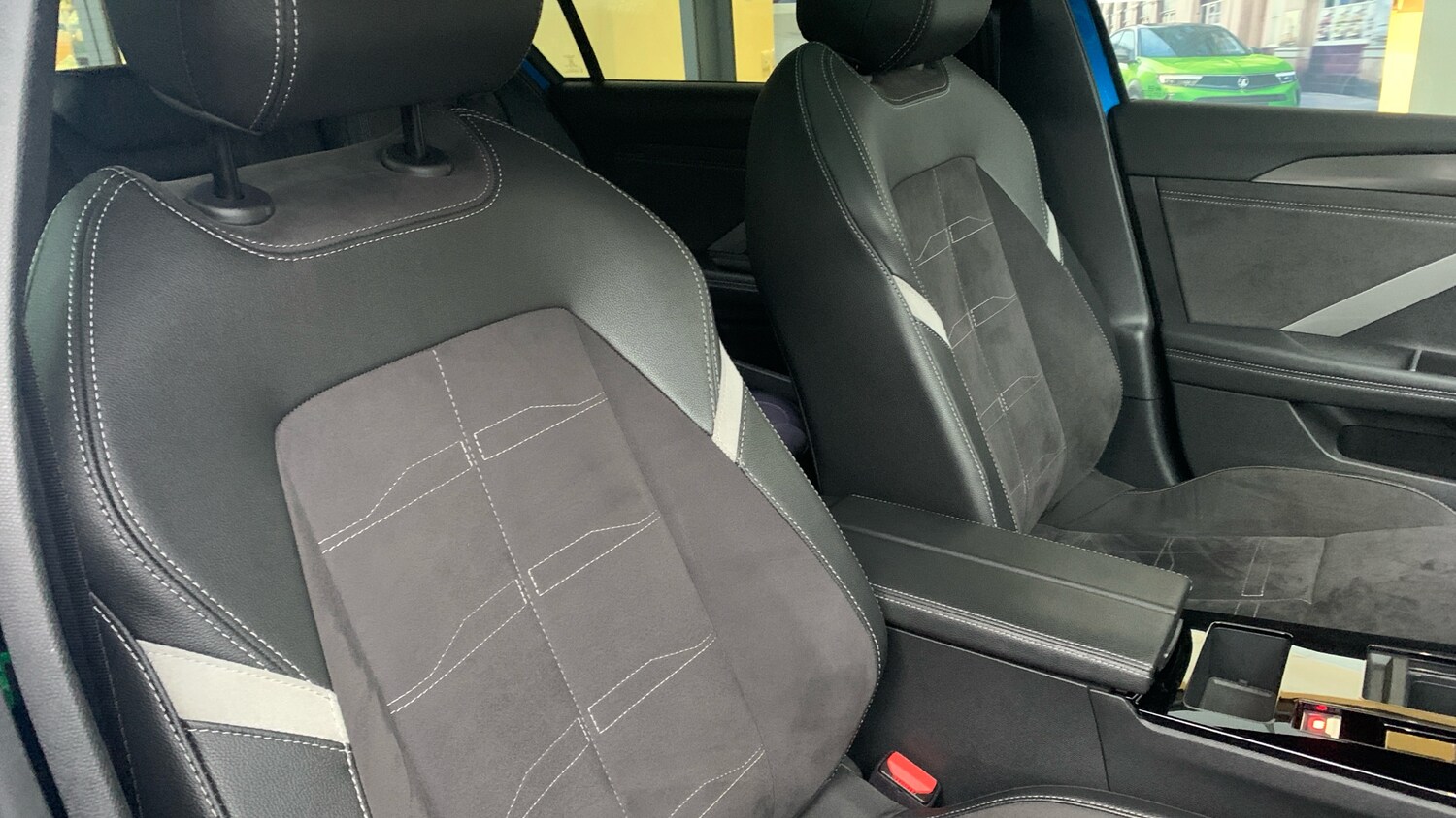 Used Vauxhall Astra 2023 for sale - 76977321: Photo 42