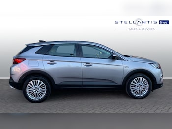 Used Vauxhall Grandland X 2020 for sale - 75811731: Photo