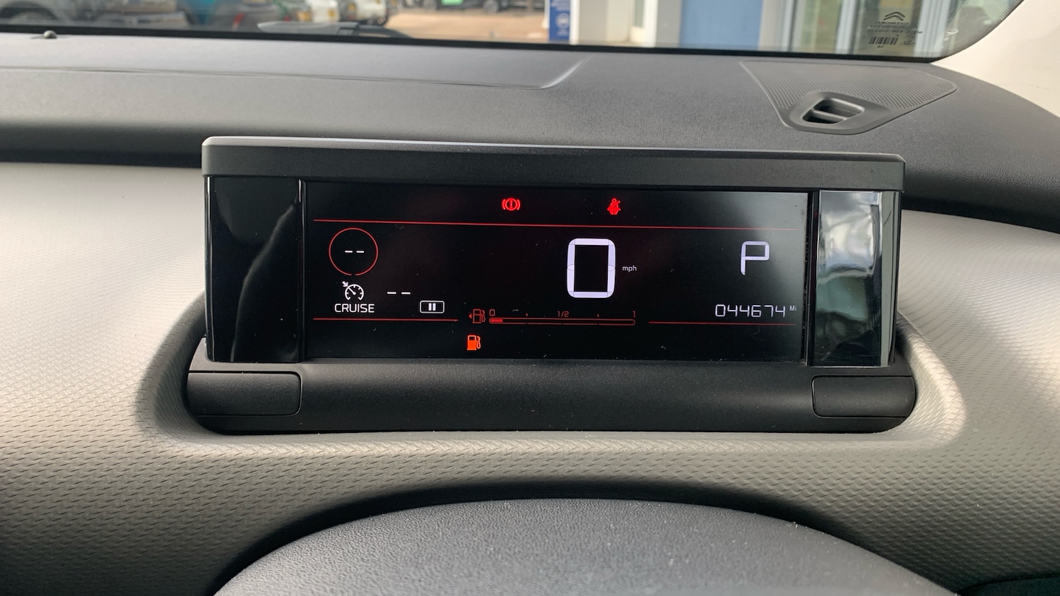 Used Citroen C4 Cactus 2019 for sale - 76359100: Photo 13