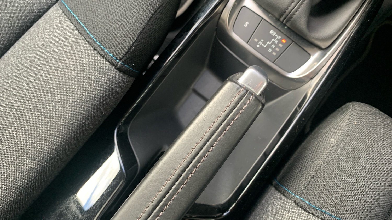 Used Citroen C4 Cactus 2019 for sale - 76359100: Photo 22