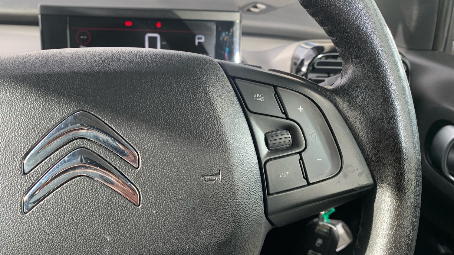 Used Citroen C4 Cactus 2019 for sale - 76359100: Photo 24