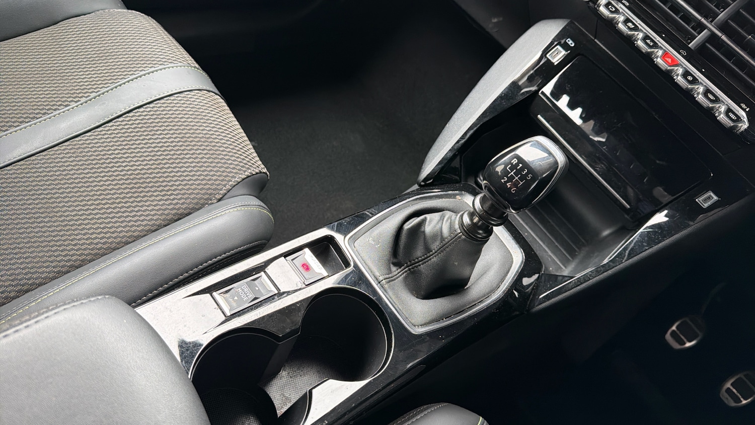 Used Peugeot 208 2024 for sale - 78128718: Photo 20