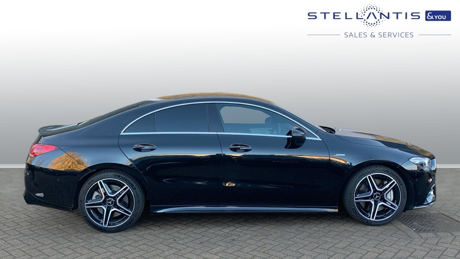 Used Mercedes-Benz CLA 2021 for sale - 76772590: Photo 2