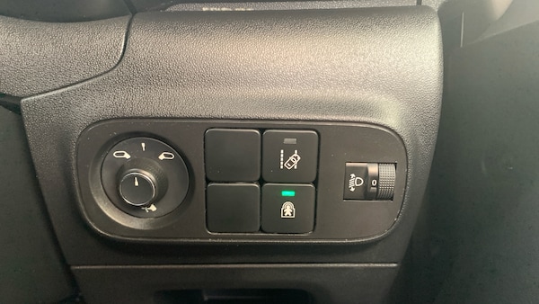 Used Citroen C3 2018 for sale - 76175977: Photo 33