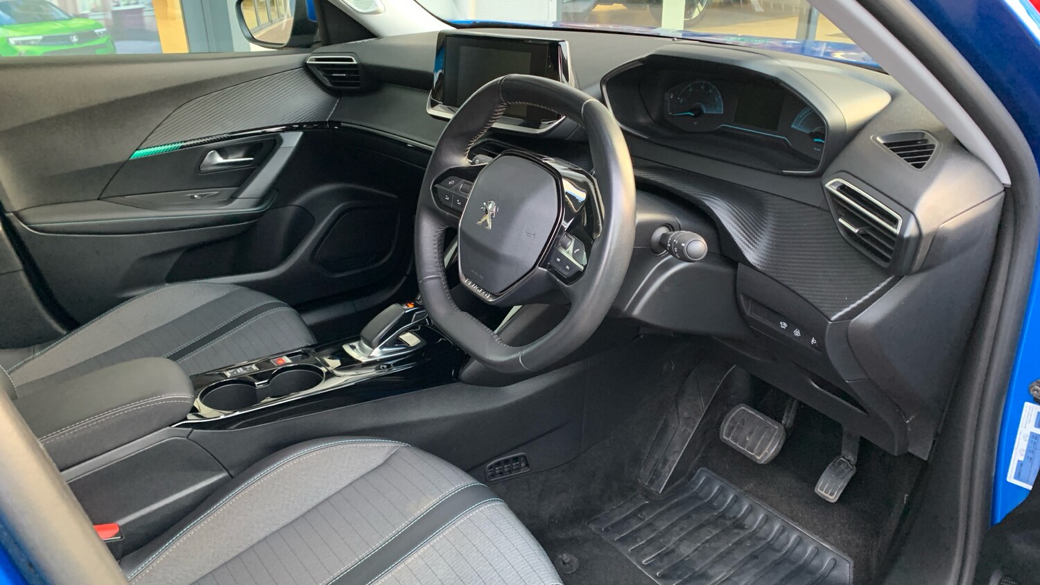 Used Peugeot 2008 2021 for sale - 77018057: Photo 11