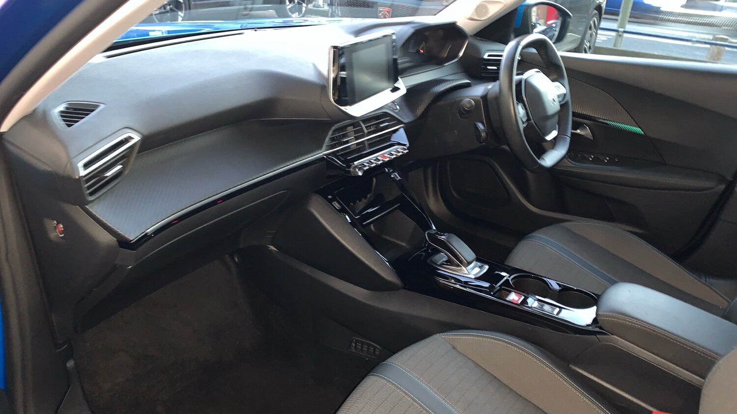 Used Peugeot 2008 2021 for sale - 77018057: Photo 12