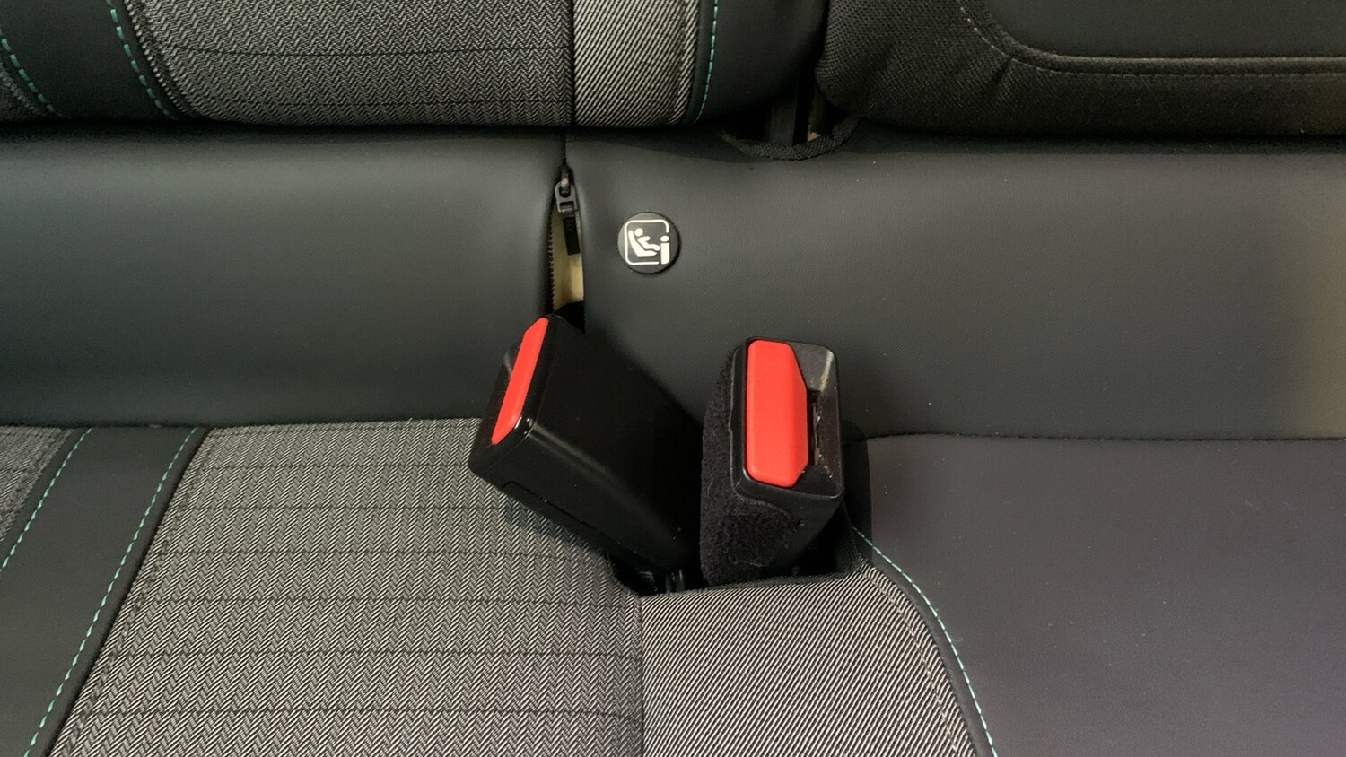 Used Peugeot 2008 2021 for sale - 77018057: Photo 34