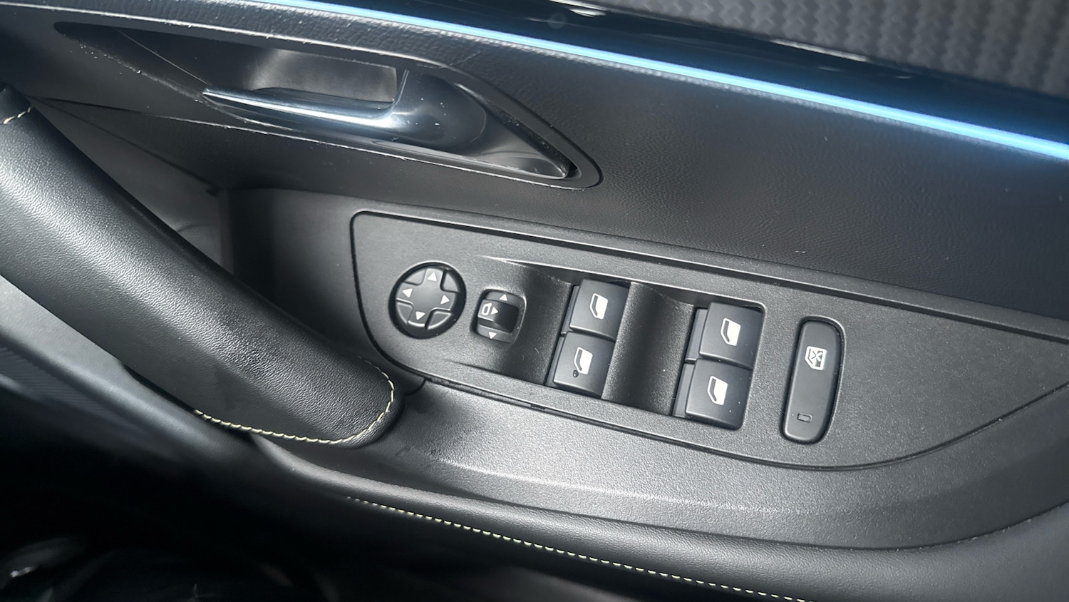 Used Peugeot 2008 2022 for sale - 77825787: Photo 22