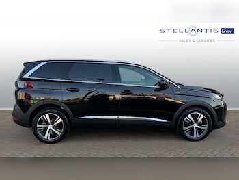 Used Peugeot 5008 2024 for sale - 75647787: Photo
