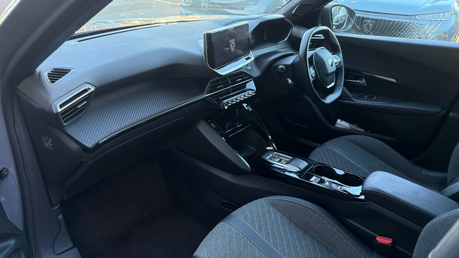 Used Peugeot 2008 2024 for sale - 78205951: Photo 12