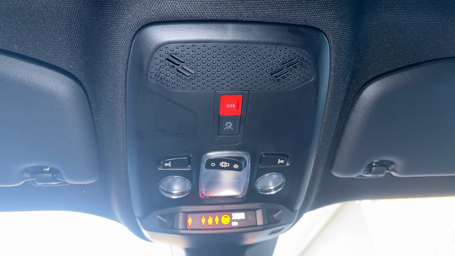 Used Peugeot 2008 2024 for sale - 78205951: Photo 38