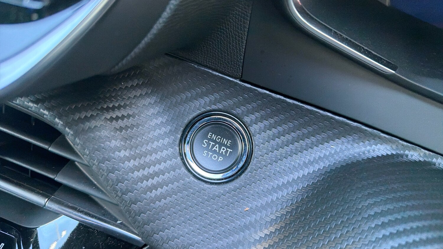 Used Peugeot 2008 2024 for sale - 78205951: Photo 39