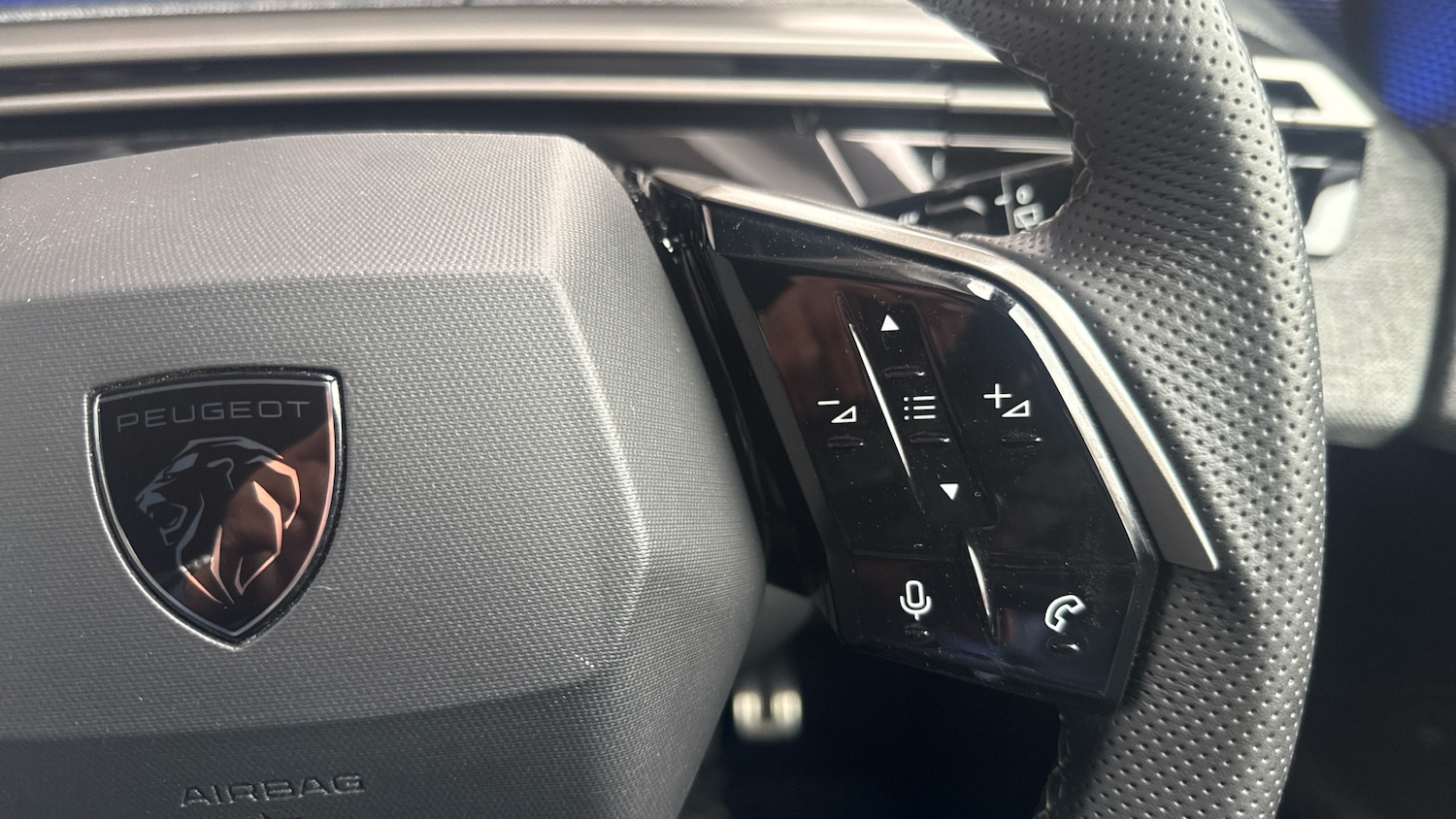 Used Peugeot 5008 2025 for sale - 77884343: Photo 24