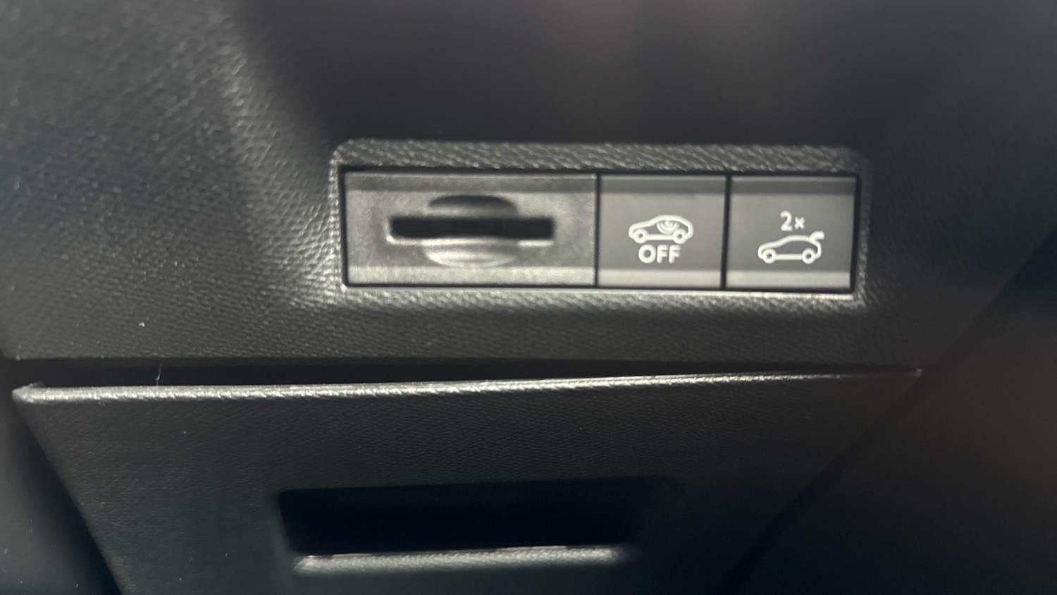 Used Peugeot 5008 2025 for sale - 77884343: Photo 33