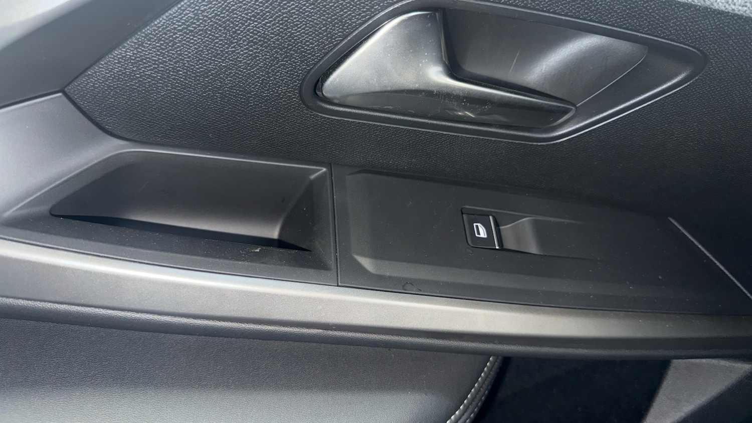 Used Peugeot 5008 2025 for sale - 77884343: Photo 40