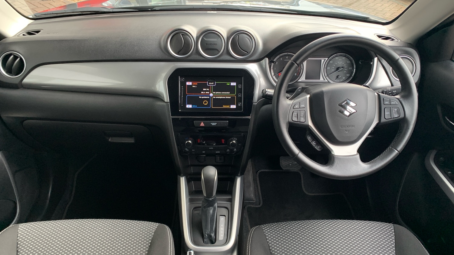 Used Suzuki Vitara 2018 for sale - 76927422: Photo 4