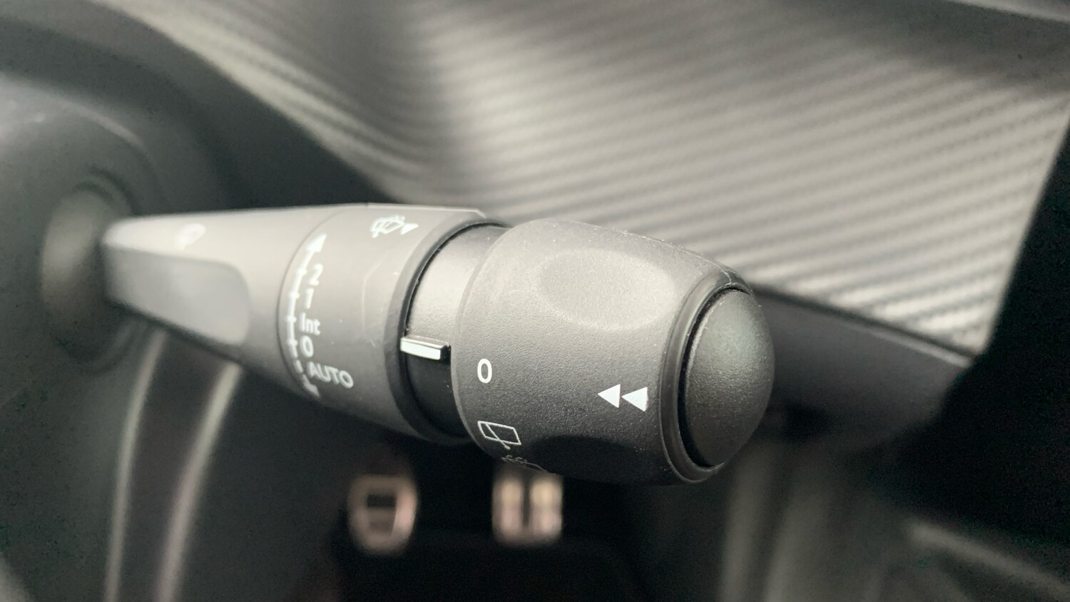 Used Peugeot 2008 2022 for sale - 76285210: Photo 28