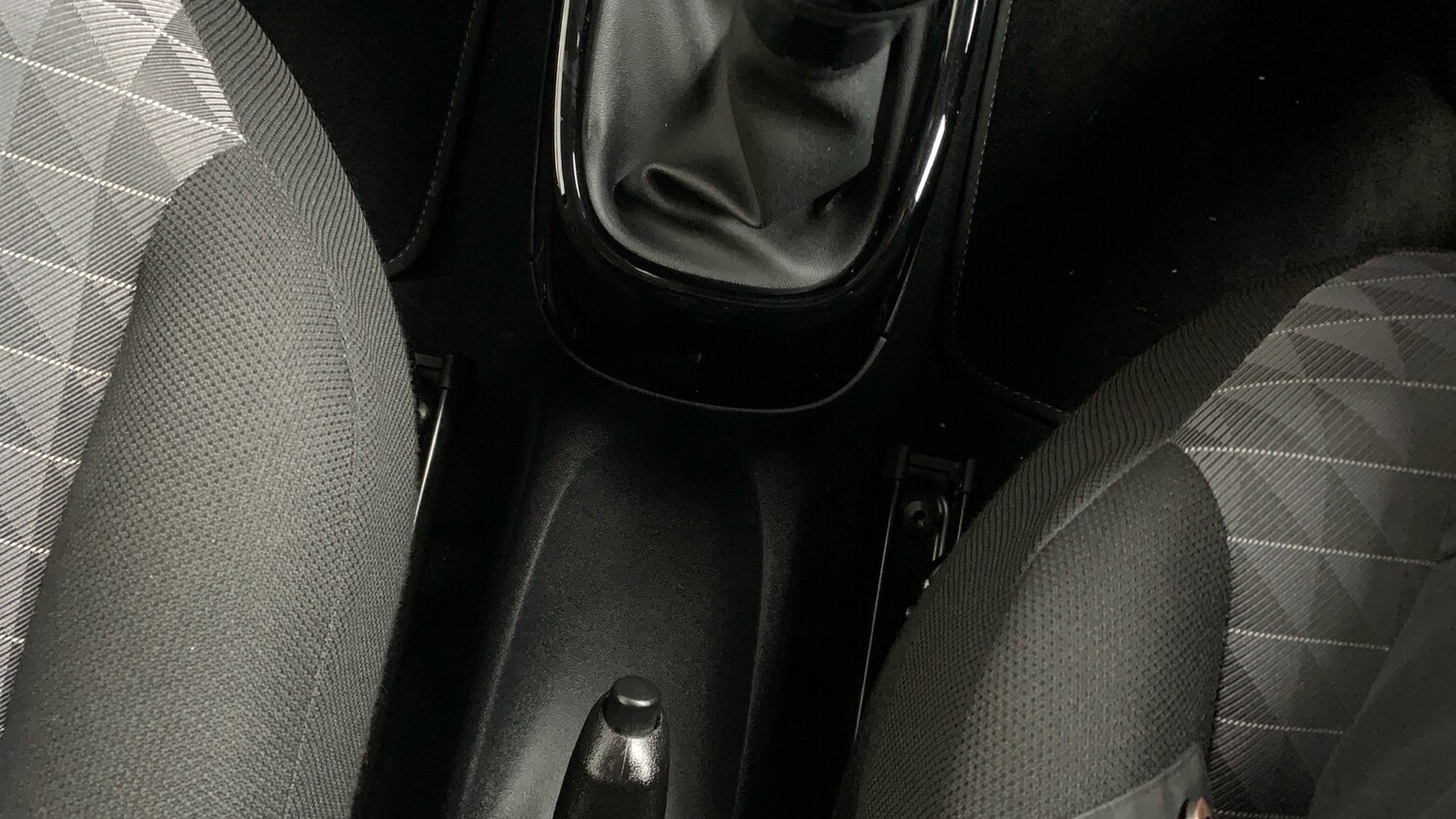 Used Peugeot 108 2021 for sale - 77018066: Photo 21