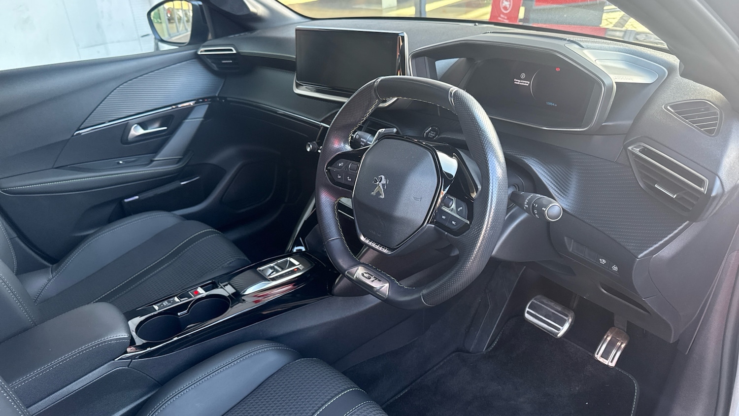 Used Peugeot 208 2023 for sale - 76175979: Photo 11