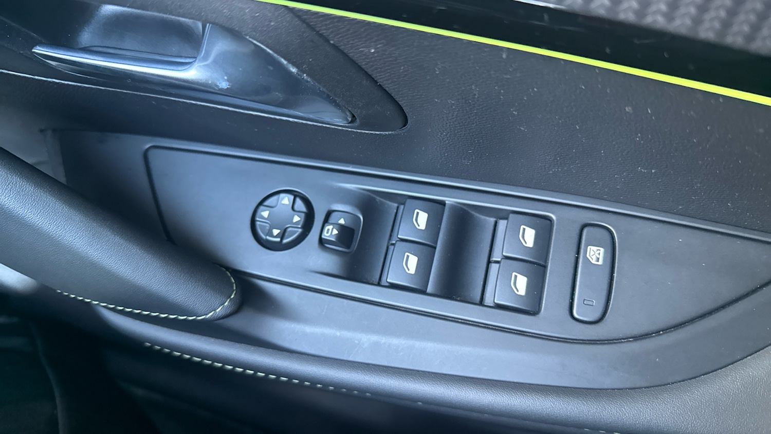 Used Peugeot 208 2023 for sale - 76175979: Photo 22