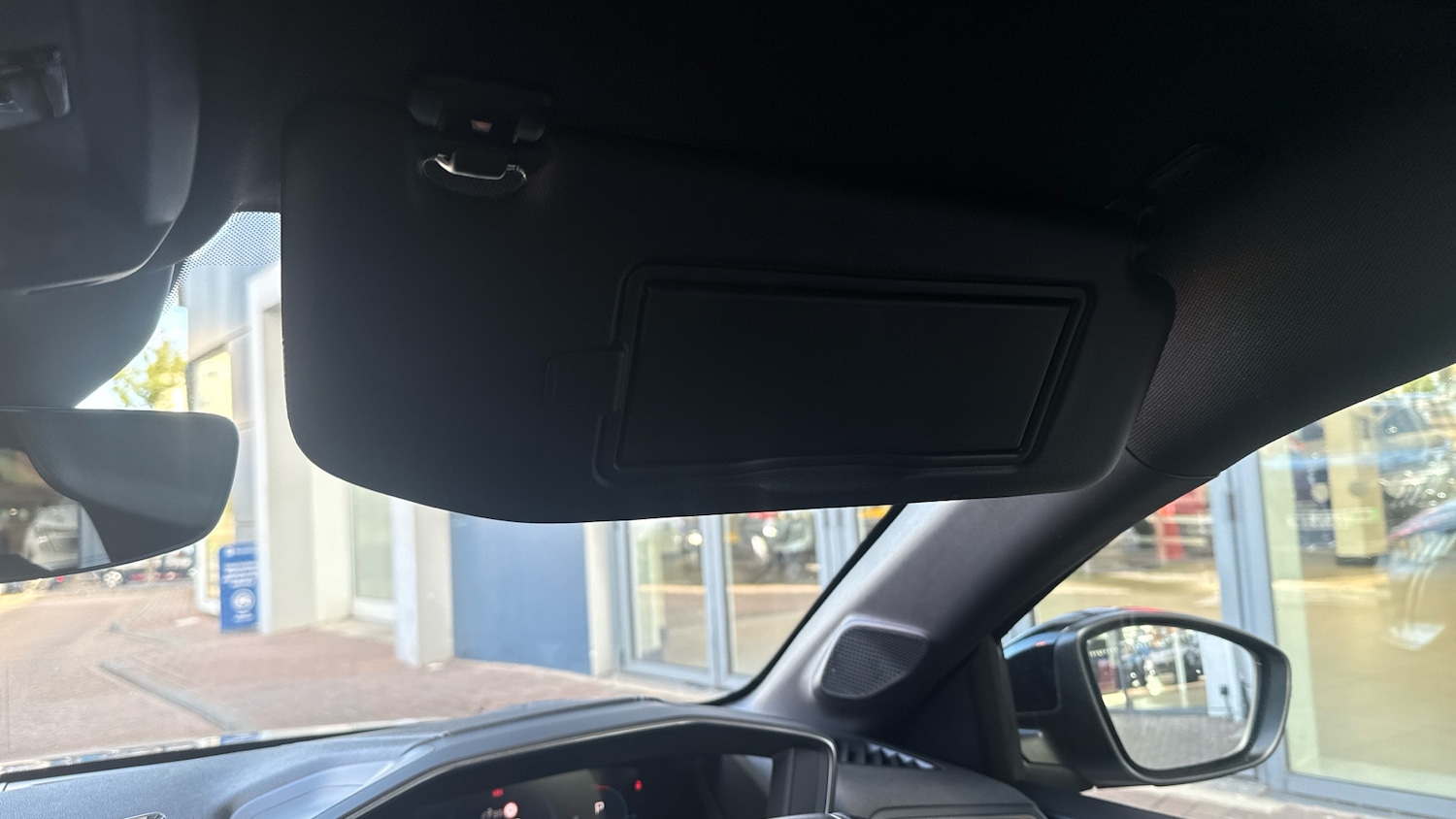 Used Peugeot 208 2023 for sale - 76175979: Photo 38