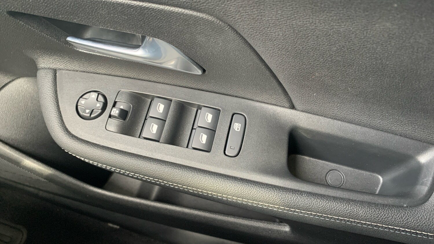 Used Vauxhall Mokka 2025 for sale - 77401122: Photo 22