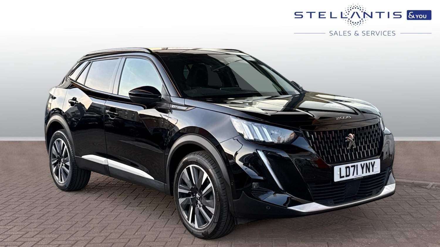 Used Peugeot 2008 2021 for sale - 77971221: Photo 1