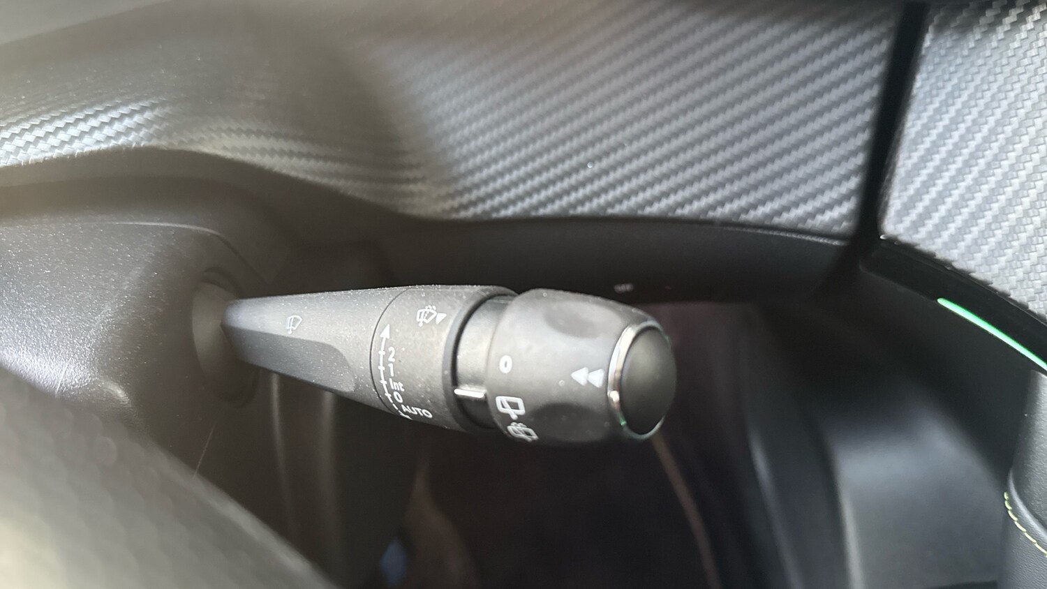 Used Peugeot 2008 2021 for sale - 77971221: Photo 28