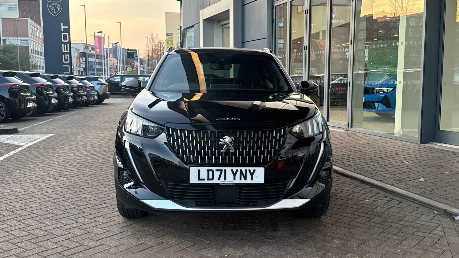 Used Peugeot 2008 2021 for sale - 77971221: Photo 8