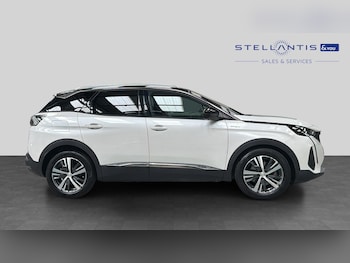 Used Peugeot 3008 2023 for sale - 79249548: Photo