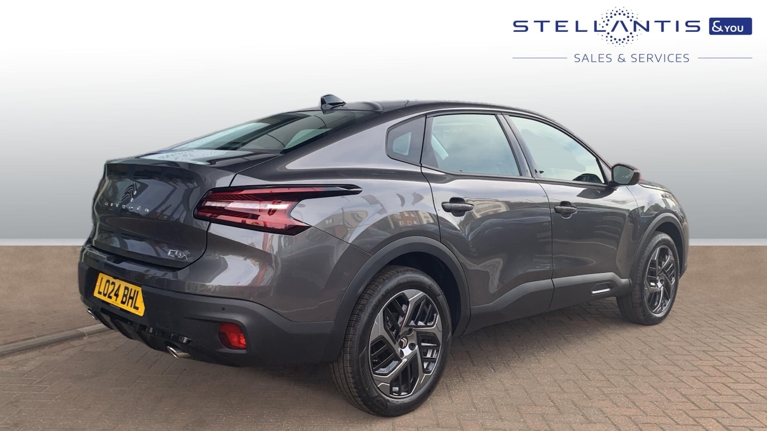 Used Citroen C4 2024 for sale - 76574277: Photo 3