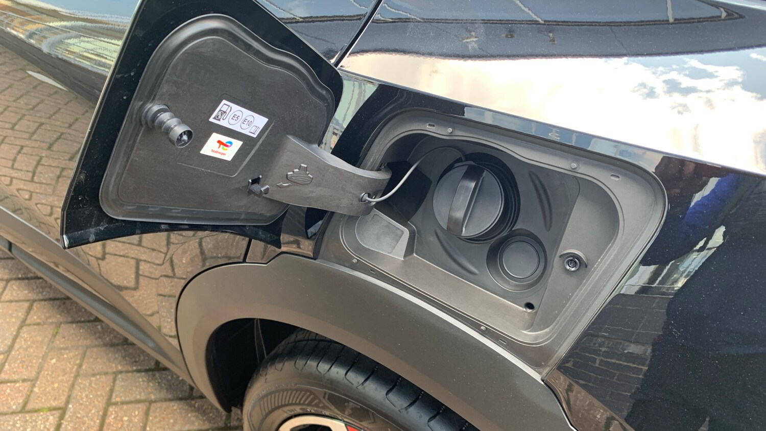 Vehicle 46