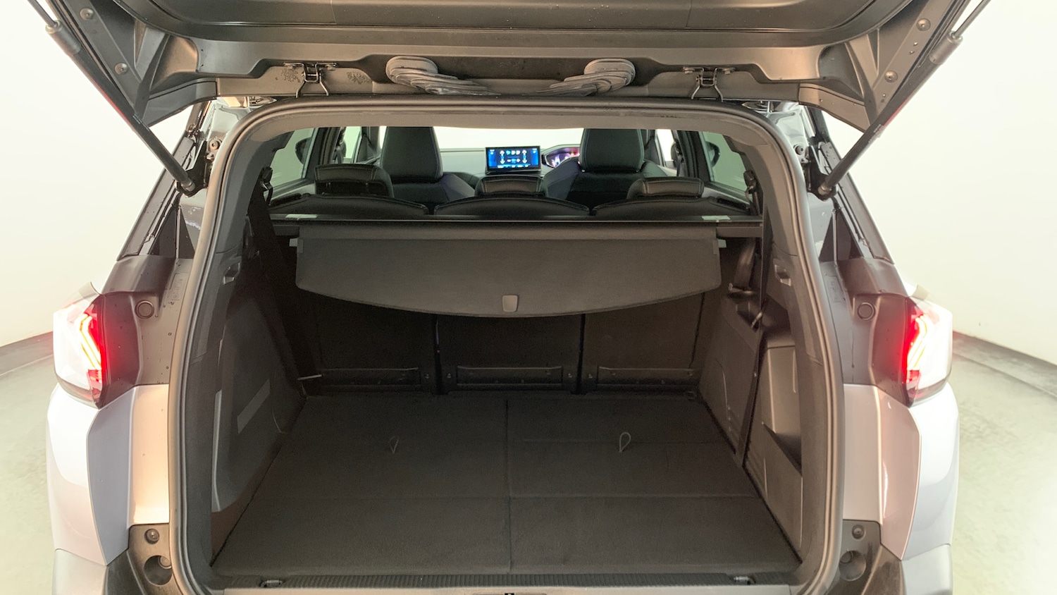 Used Peugeot 5008 2024 for sale - 77239207: Photo 6