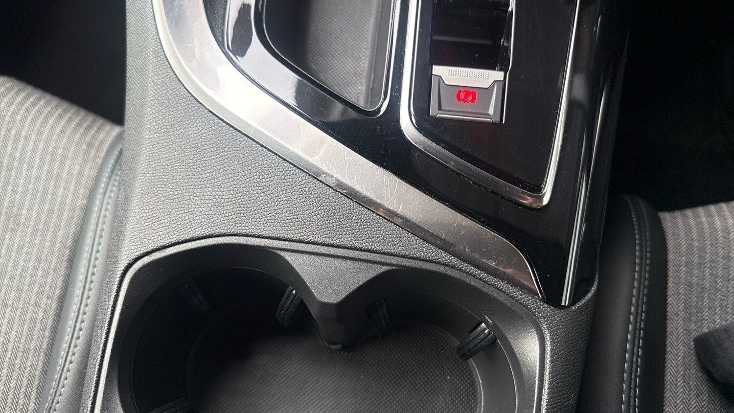 Used Peugeot 3008 2024 for sale - 77560410: Photo 21