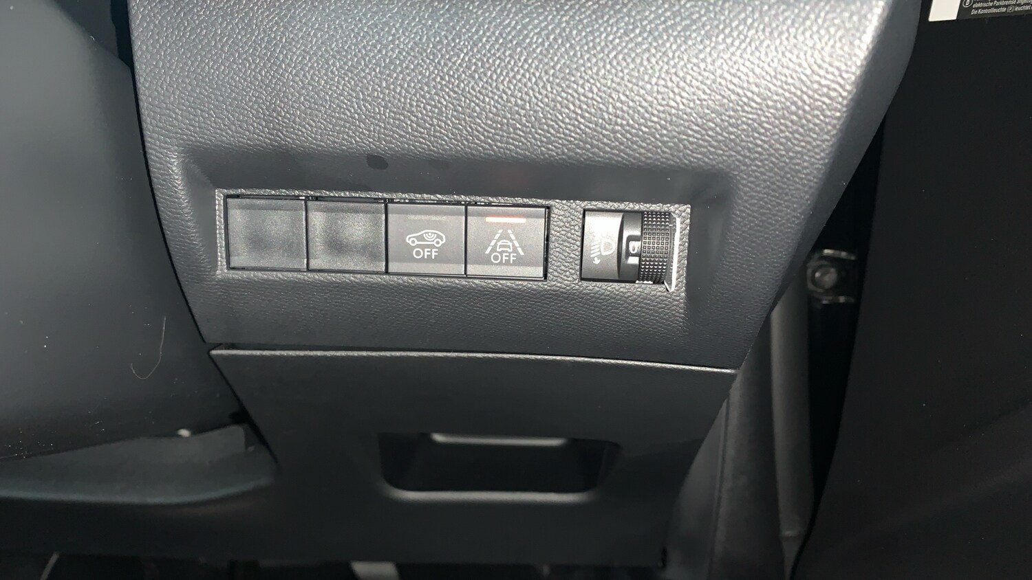 Used Peugeot 208 2023 for sale - 76285235: Photo 34