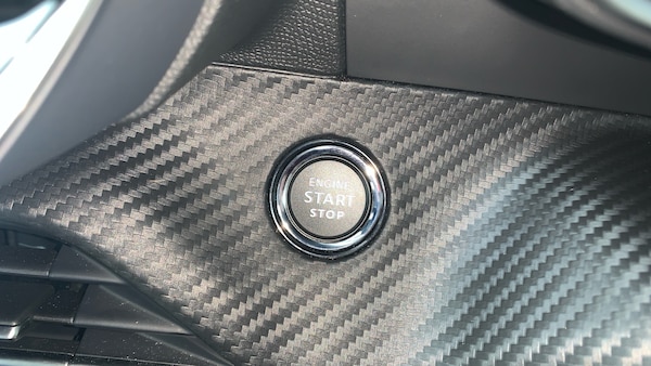 Used Peugeot 208 2023 for sale - 76285235: Photo 40