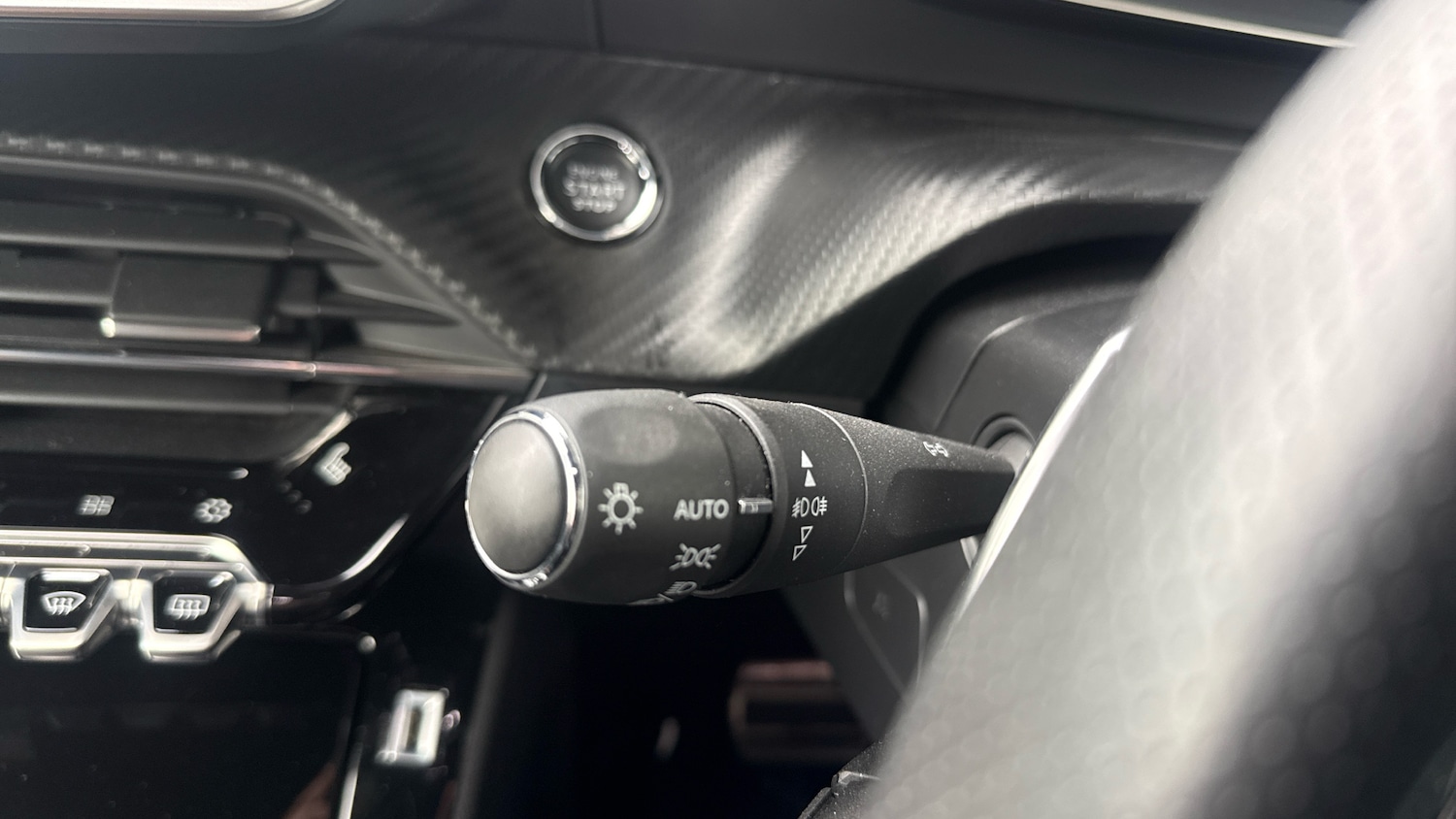 Used Peugeot 2008 2022 for sale - 77638046: Photo 27