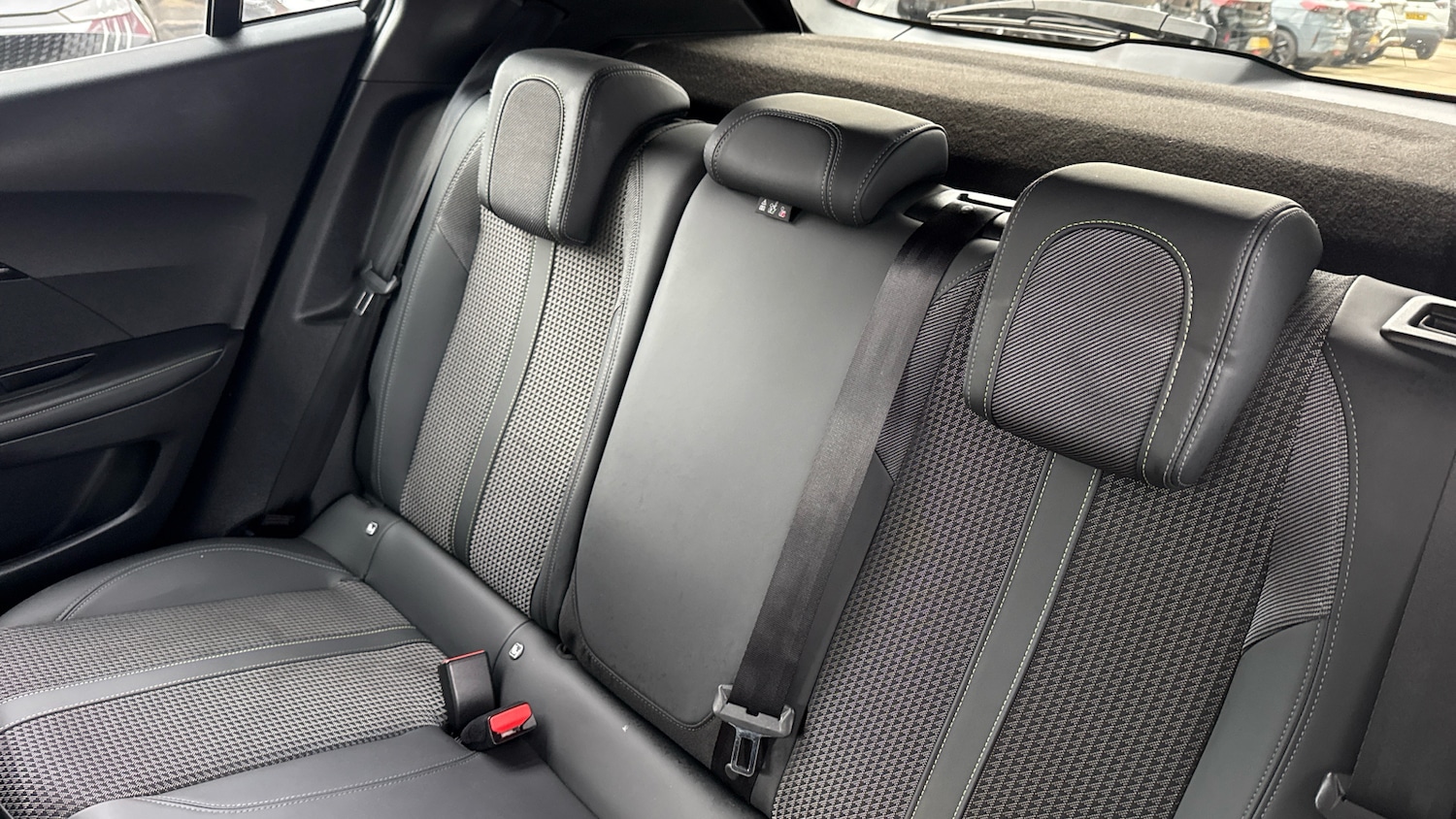 Used Peugeot 2008 2022 for sale - 77638046: Photo 48