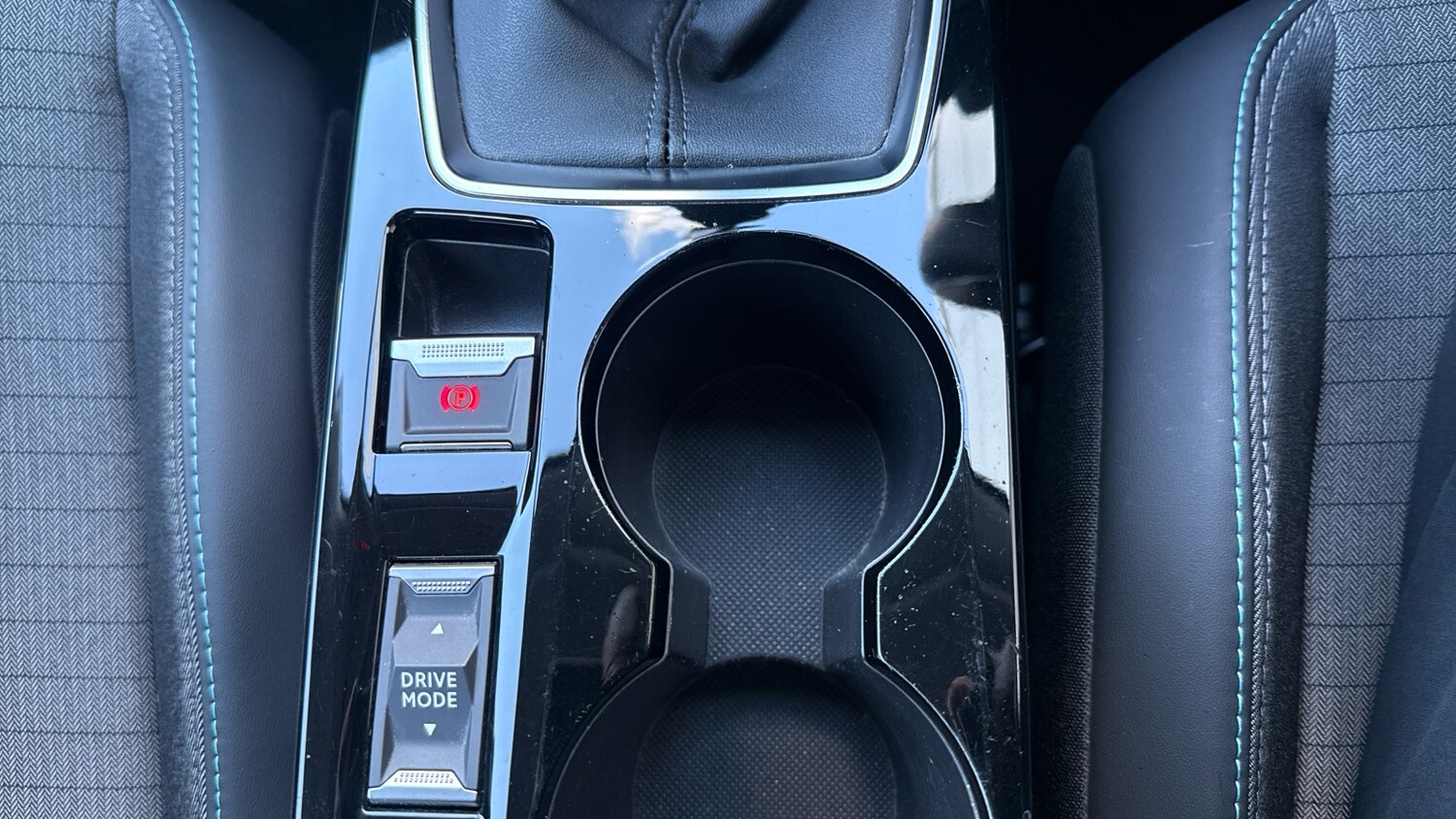 Used Peugeot 208 2022 for sale - 77926619: Photo 21