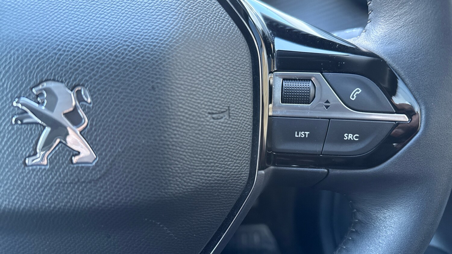 Used Peugeot 208 2022 for sale - 77926619: Photo 24