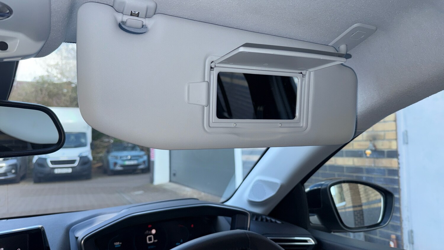 Used Peugeot 208 2022 for sale - 77926619: Photo 37