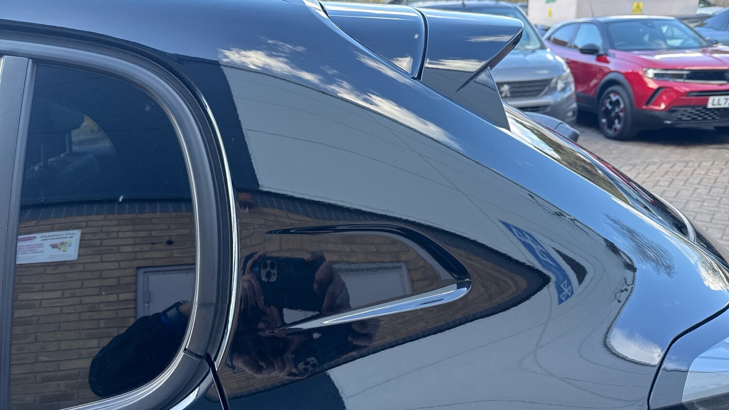 Used Peugeot 208 2022 for sale - 77926619: Photo 42