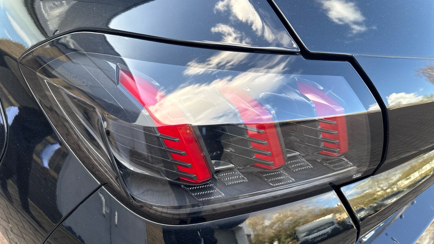 Used Peugeot 208 2022 for sale - 77926619: Photo 53