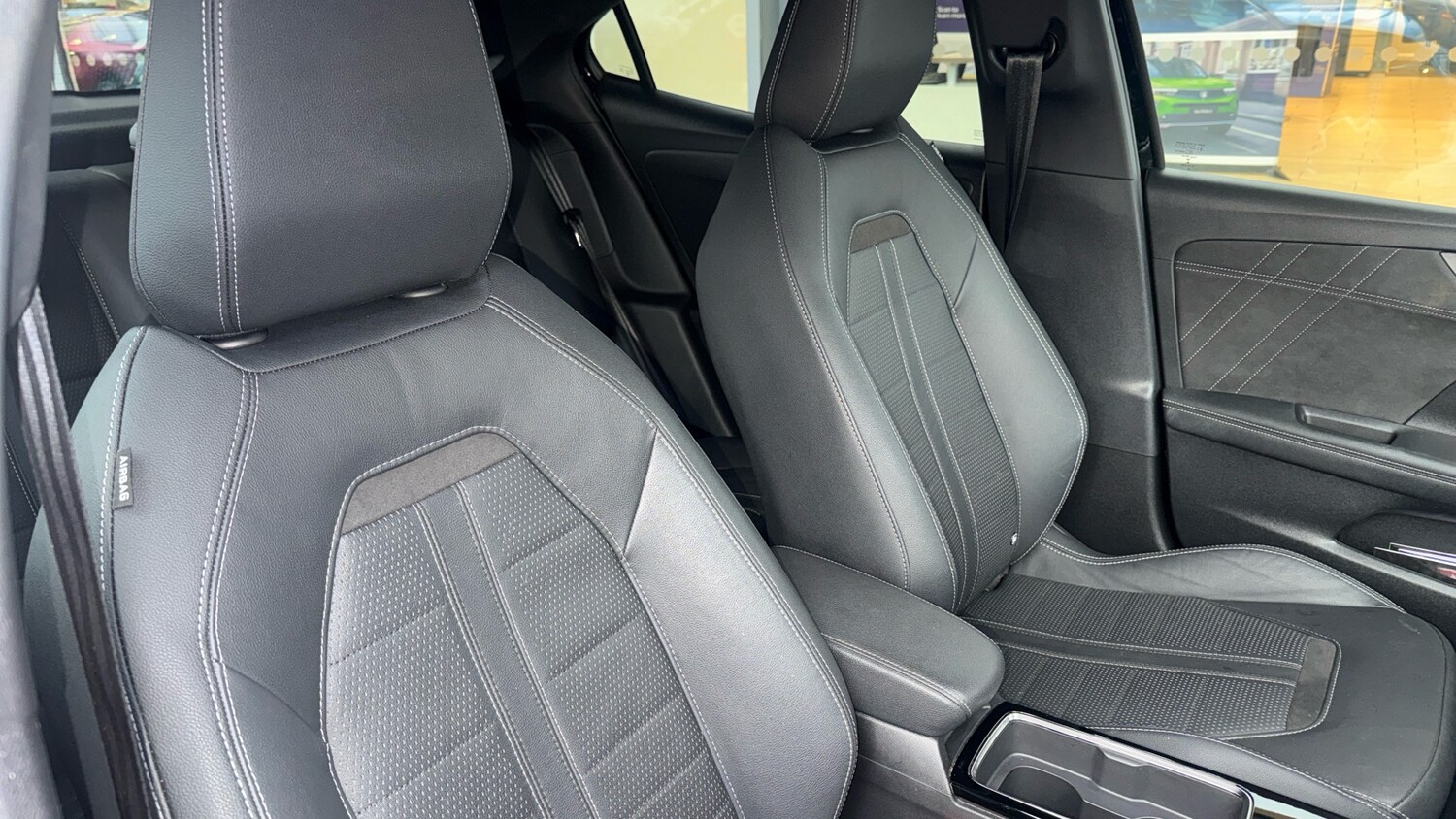 Used Vauxhall Mokka 2023 for sale - 77569787: Photo 41