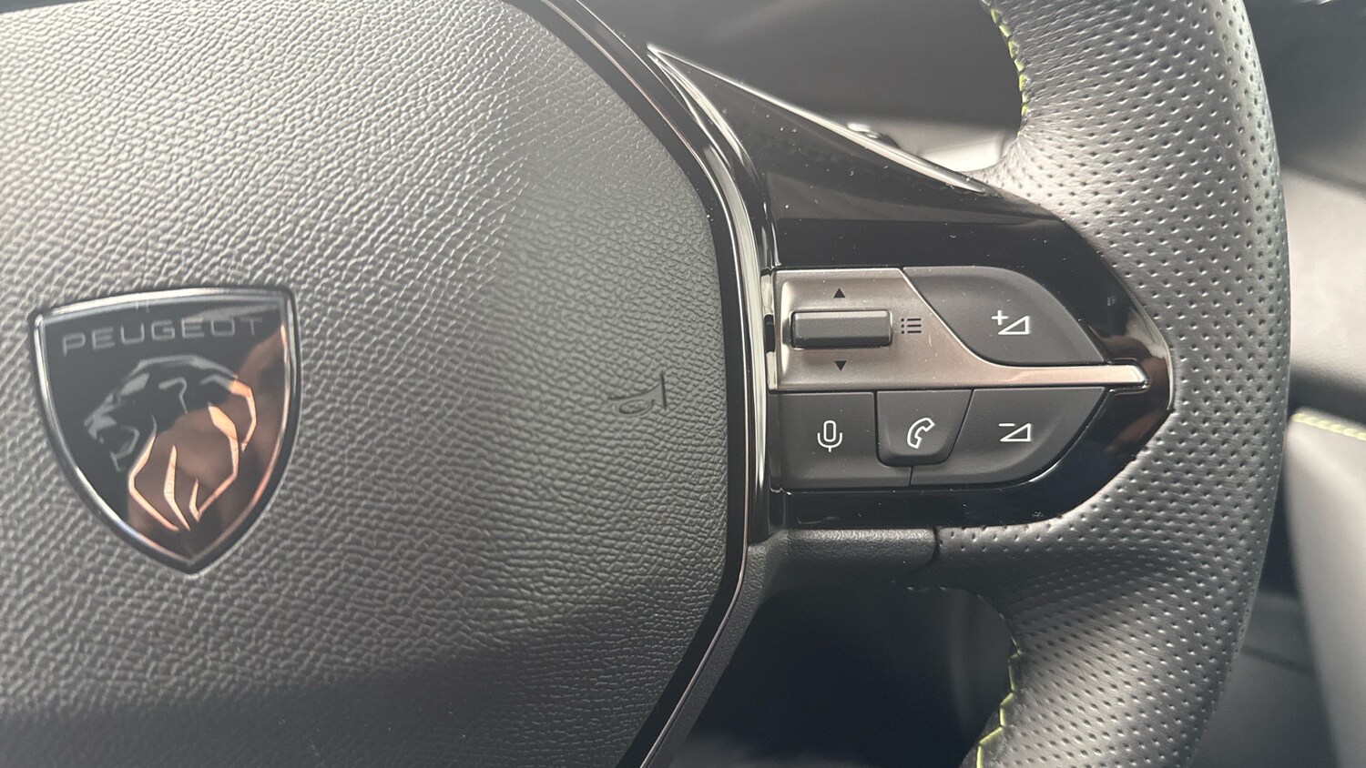 Used Peugeot 408 2024 for sale - 76110262: Photo 24
