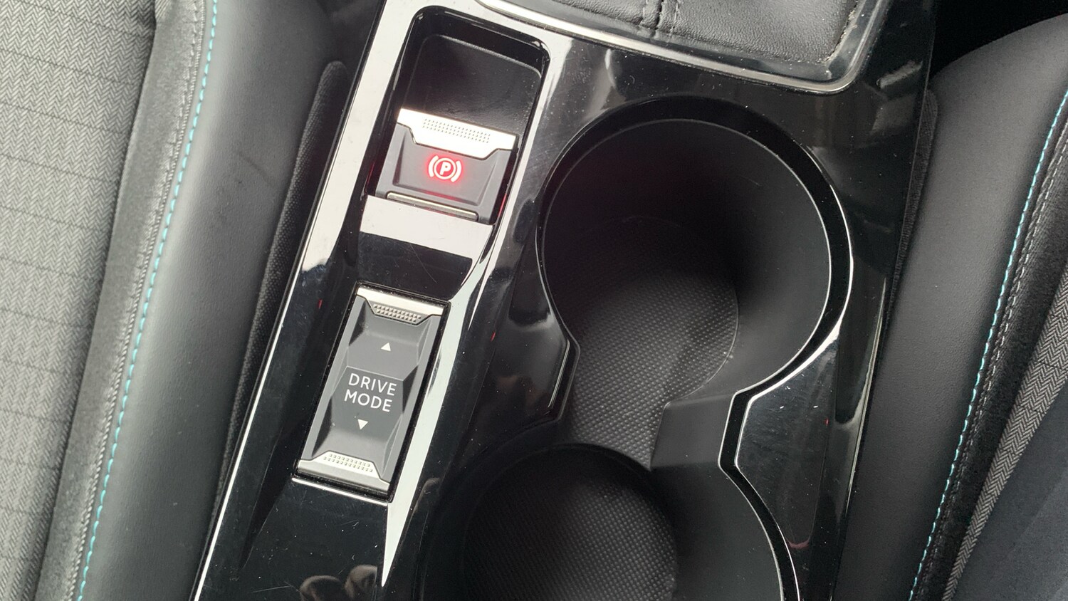 Used Peugeot 208 2023 for sale - 76850913: Photo 22