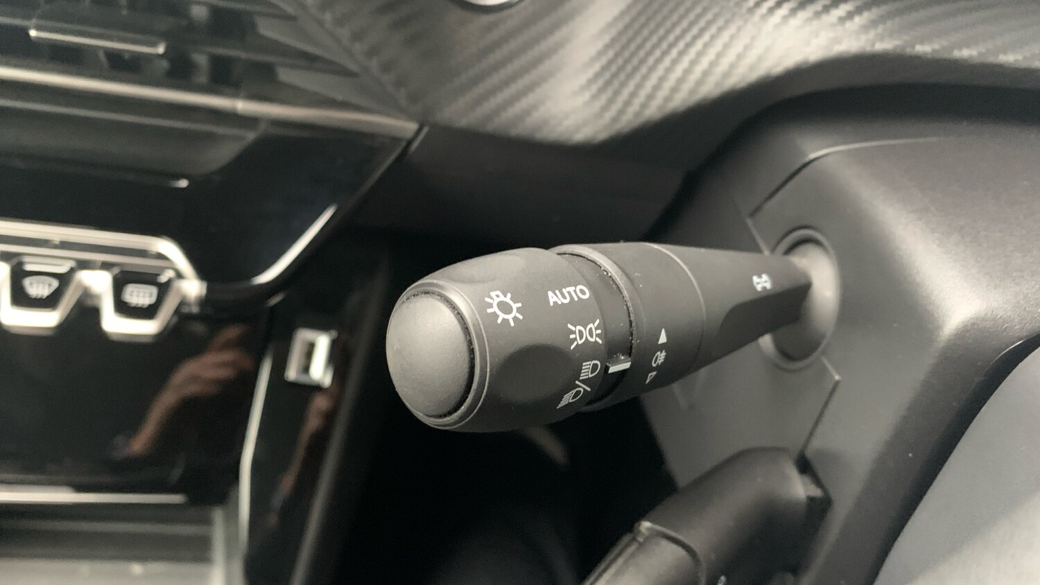 Used Peugeot 208 2023 for sale - 76850913: Photo 28