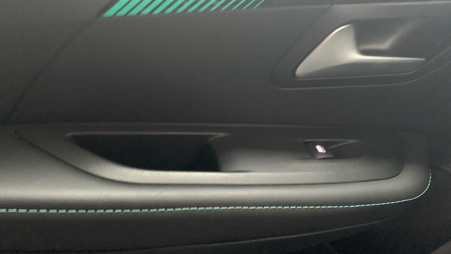 Used Peugeot 208 2023 for sale - 76850913: Photo 42